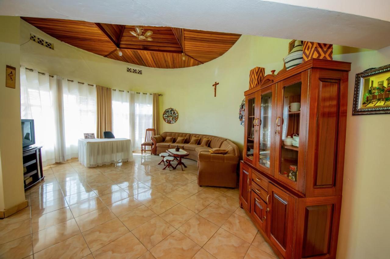 Nazareth Guest House Kigali Buitenkant foto