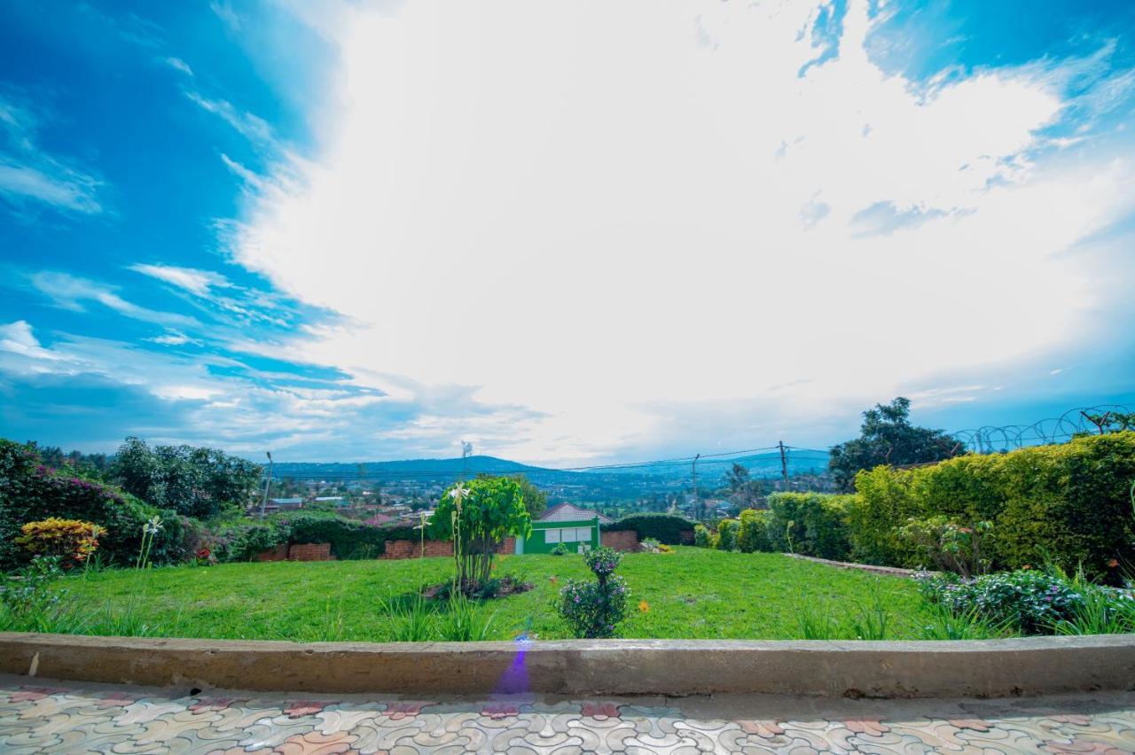Nazareth Guest House Kigali Buitenkant foto